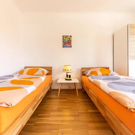 Apartament Calm Roof-top Close To Vienna By Jr Pillichsdorf
